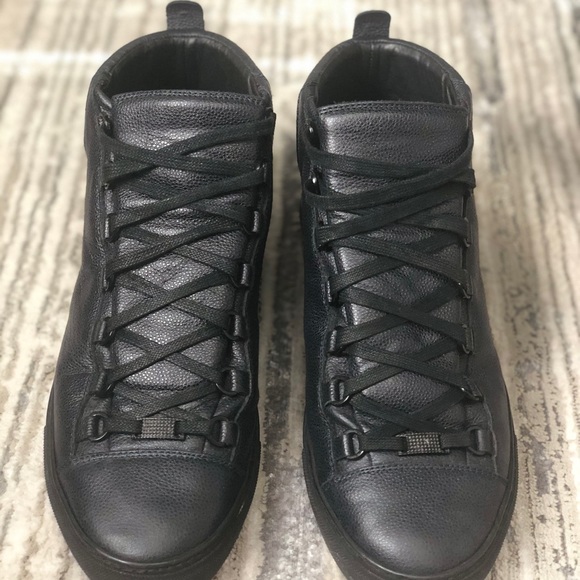 Balenciaga Arena Men’s Sneakers - Black Lambskin Leather - NWOT - Picture 5 of 11